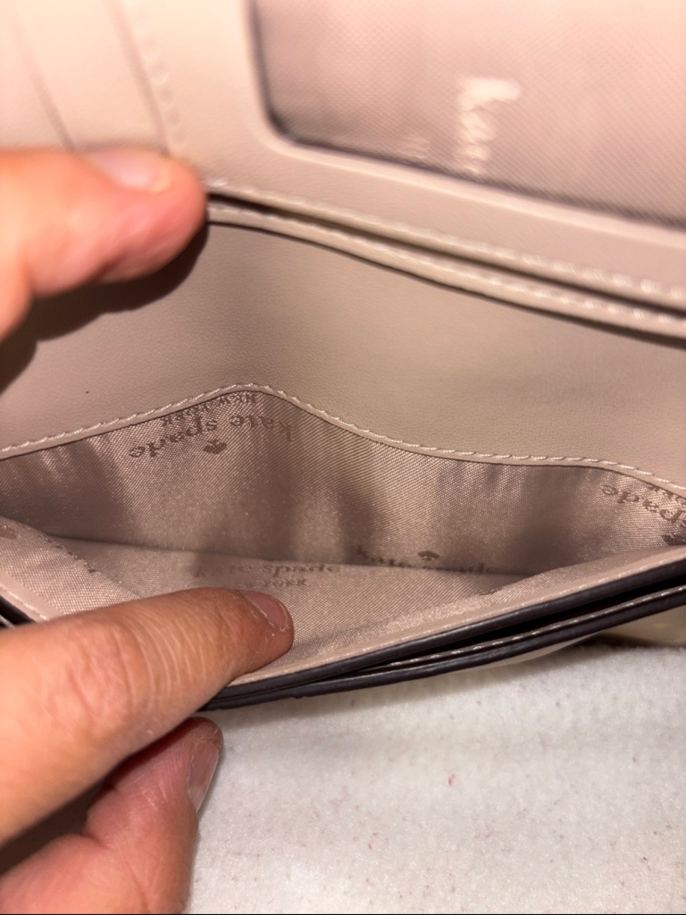 kate spade taupe saffiano leather continental wallet - Picture 5 of 13